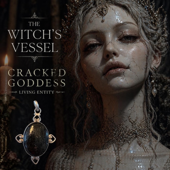 Cracked Goddess Binding — First Touch Direct Binding — Living Entity Companion — Rare Spirit Vessel Pendant