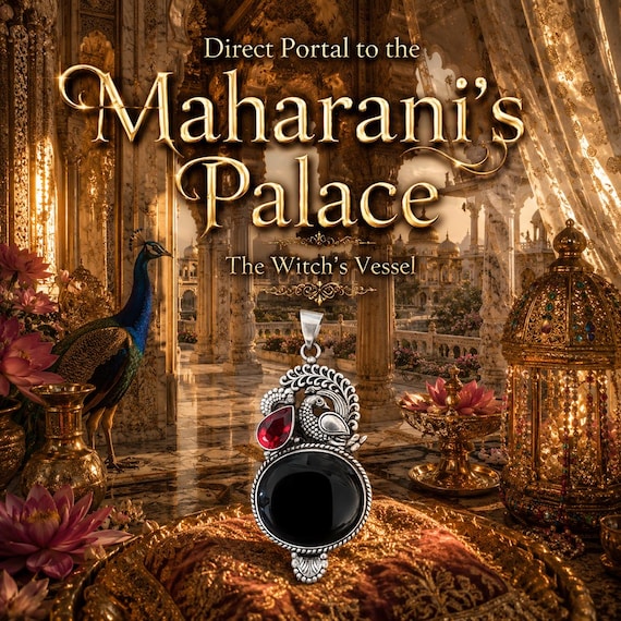The Maharani's Palace — Direct Portal Pendant